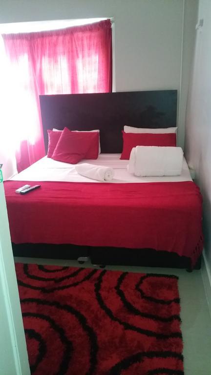 Valley Guest House Pretoria Luaran gambar