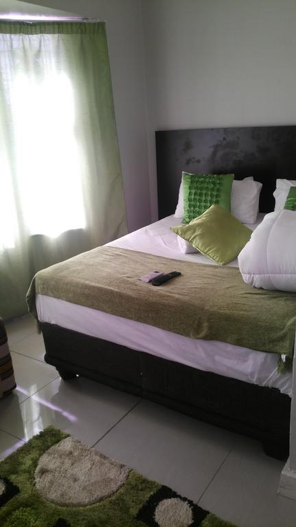 Valley Guest House Pretoria Luaran gambar