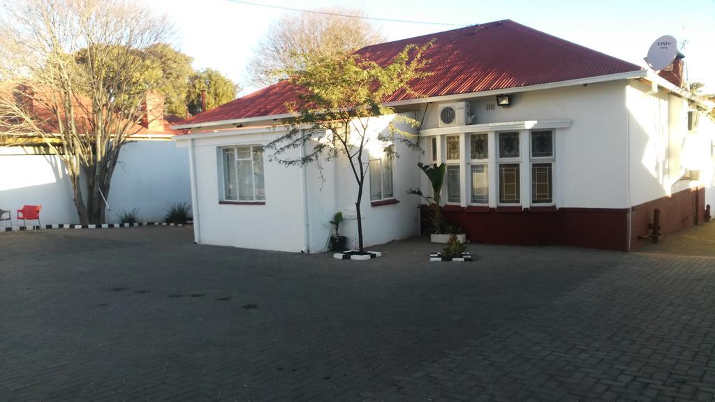 Valley Guest House Pretoria Luaran gambar