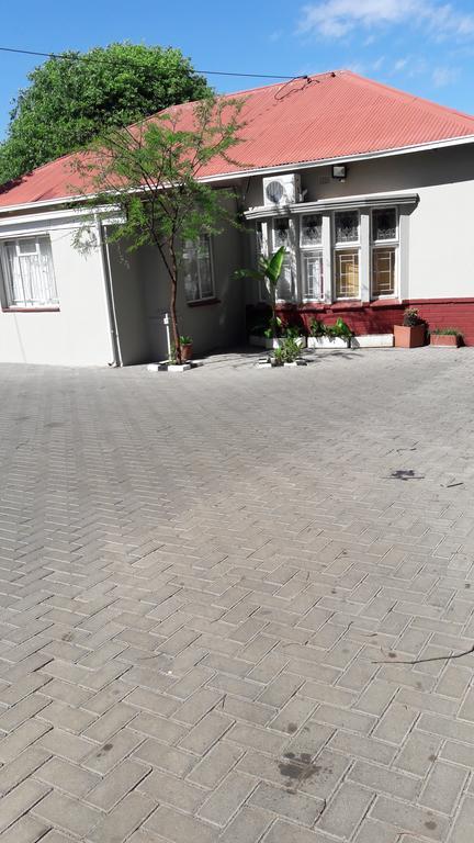 Valley Guest House Pretoria Luaran gambar
