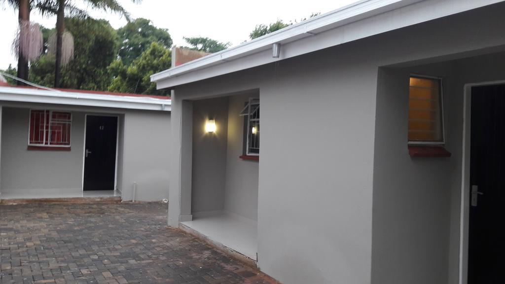 Valley Guest House Pretoria Luaran gambar